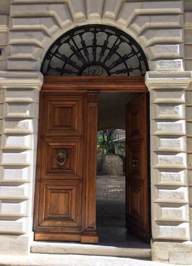 Ferienwohnung La Garconniered'Uzès Exterior foto